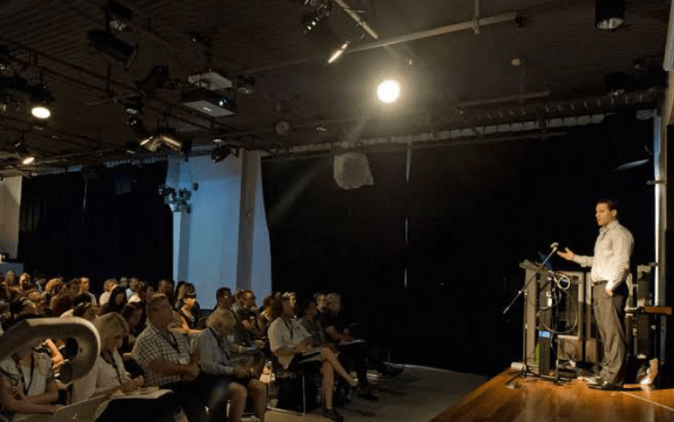 How to Prevent Workplace Burnout: What a Burnout Keynote Speaker Can Teach Your Organization